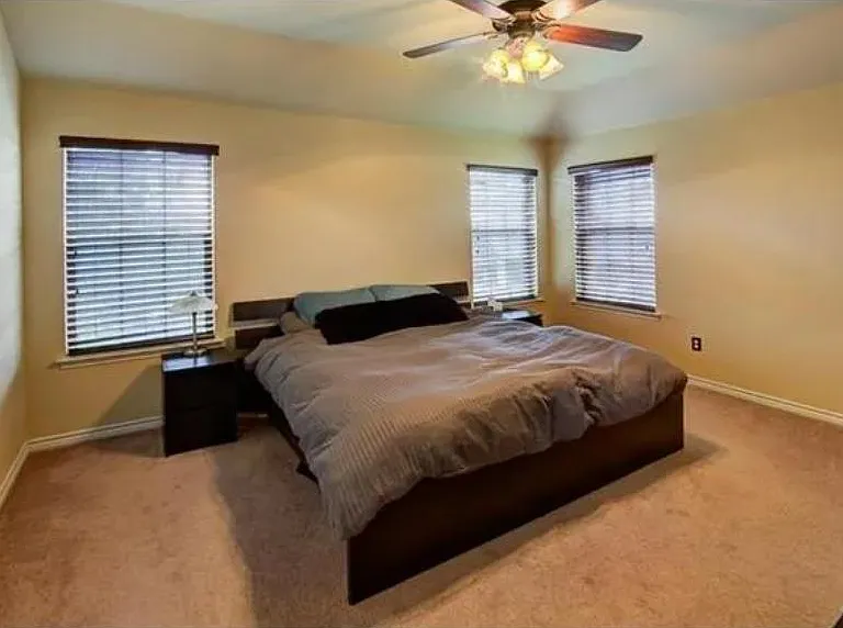 5899 Clearwater Ct — Photo 16