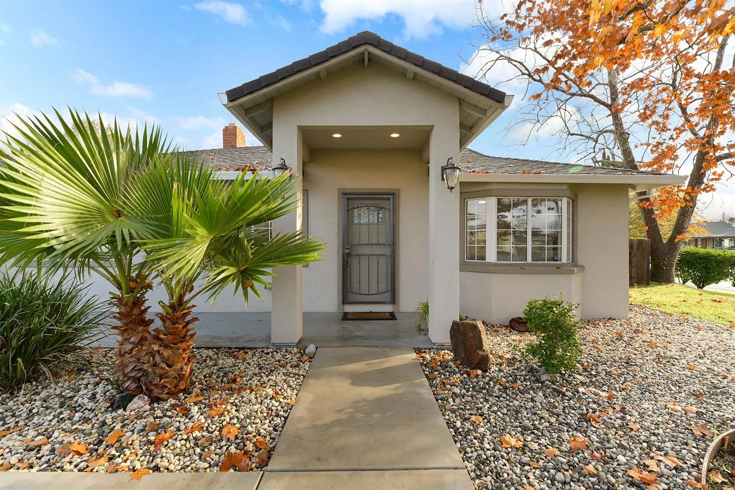 6200 Larry Way photo 1