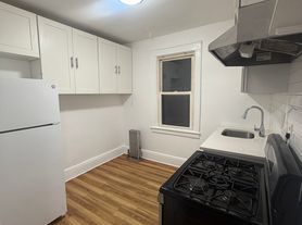 88-25 69th Ave, Forest Hills, NY