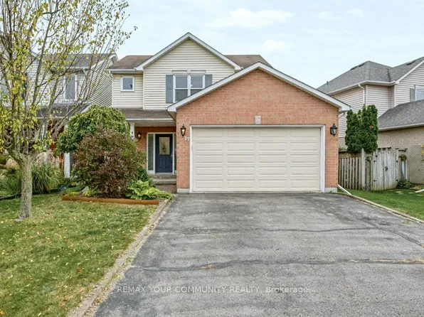 37 Brownstone Cres, Clarington, ON L1E 2Y1