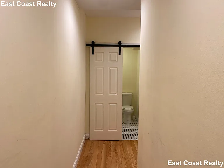 24 Phillips St #12 — Photo 6