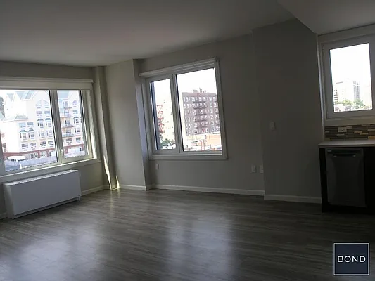 Rented by Bond New York | media 19