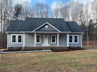 874 Ponderosa Heights Pl, Asheboro, NC 27205