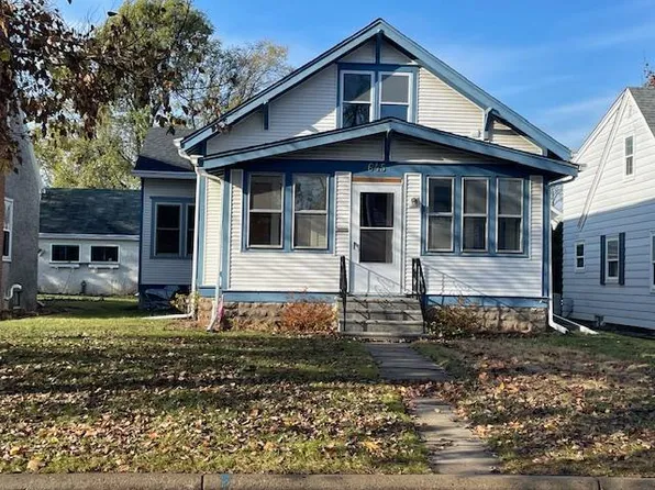 645 8th Ave N, South Saint Paul, MN 55075