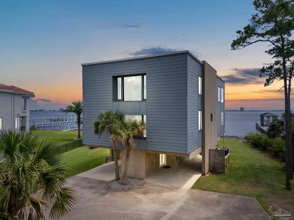 1319 Soundview Trl, Gulf Breeze, FL 32561