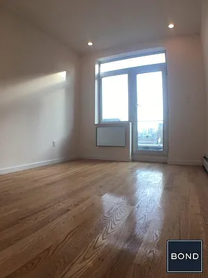 Rented by Bond New York | media 4