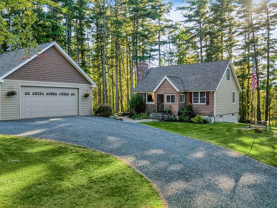 1st image of 34 Tall Pine Road