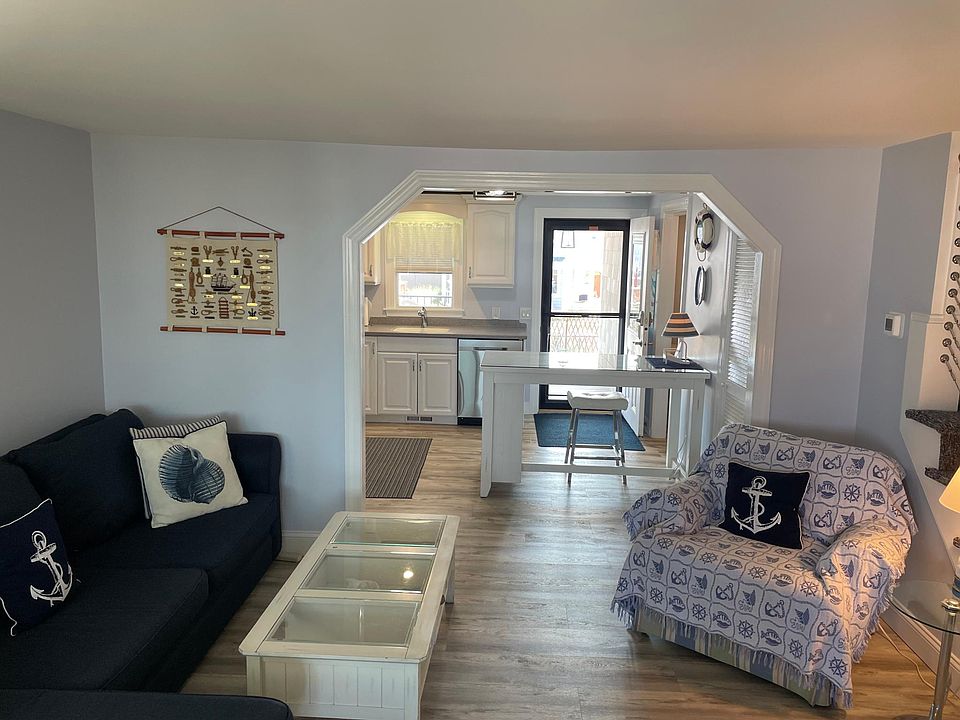 281 Portsmouth Ave, Seabrook, NH 03874 Zillow