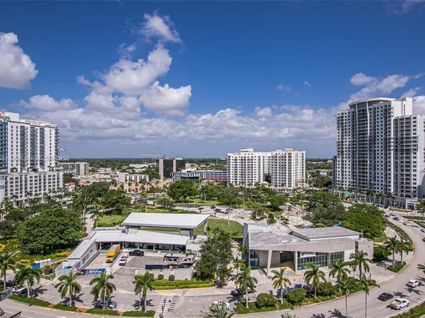 1720 Harrison St APT 14E, Hollywood, FL 33019