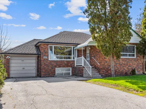 2690 Islington Ave, Toronto, ON M9V 2X5