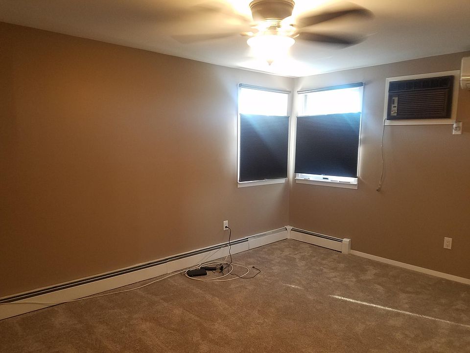 2nd image of 222 N Iowa Ave #2