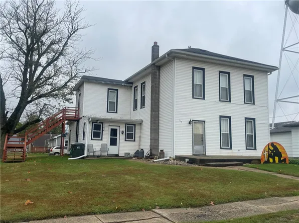 215 E Washington St, Monroe, IA 50170