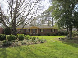 3926 Sweetbriar Rd, Wilmington, NC 28403