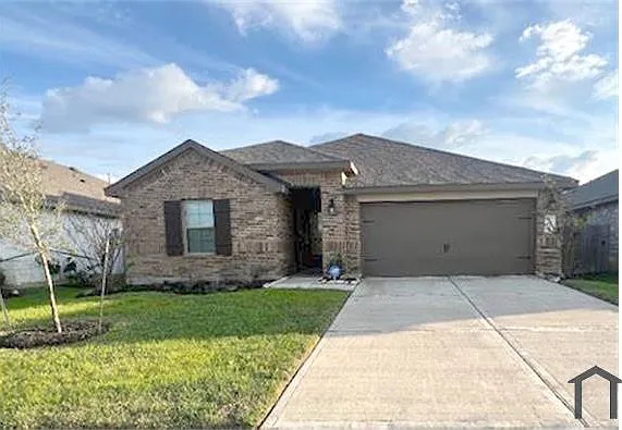 4 bed, 2120 sqft, $2,650 — Photo 2
