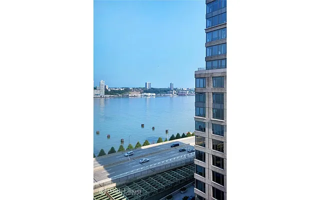 Rented by Douglas Elliman | media 6