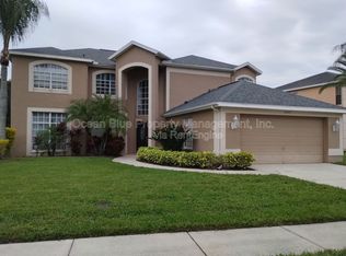 27217 Breakers Dr, Zephyrhills, FL 33544