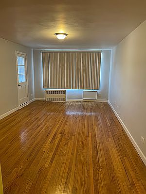 2nd image of 2343 E 12th St #F1