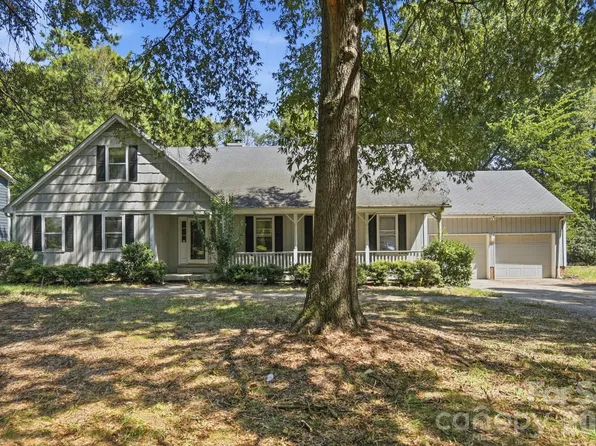 3321 Chilham Pl, Charlotte, NC 28226