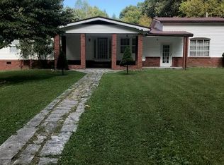 1739 Mott Branch Rd, Vansant, VA 24656