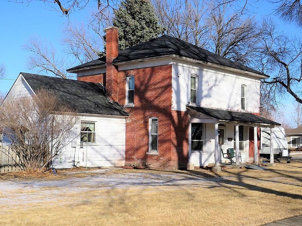 1st image of 984 D St