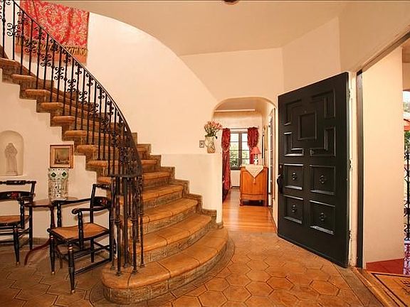 5th image of 1845 S El Molino Ave