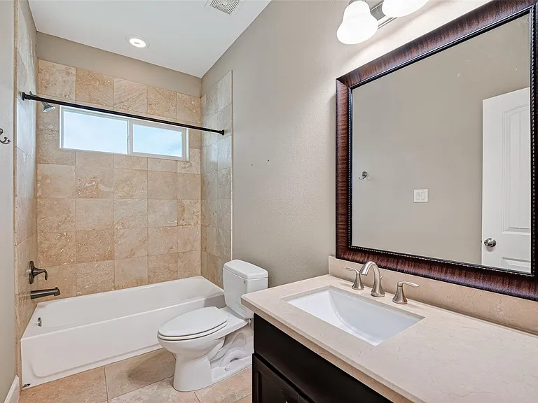 1333 W 23rd St #A — Photo 35