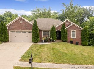 4302 Loriann Blvd, New Albany, IN 47150