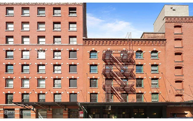 Rented by Douglas Elliman | media 53