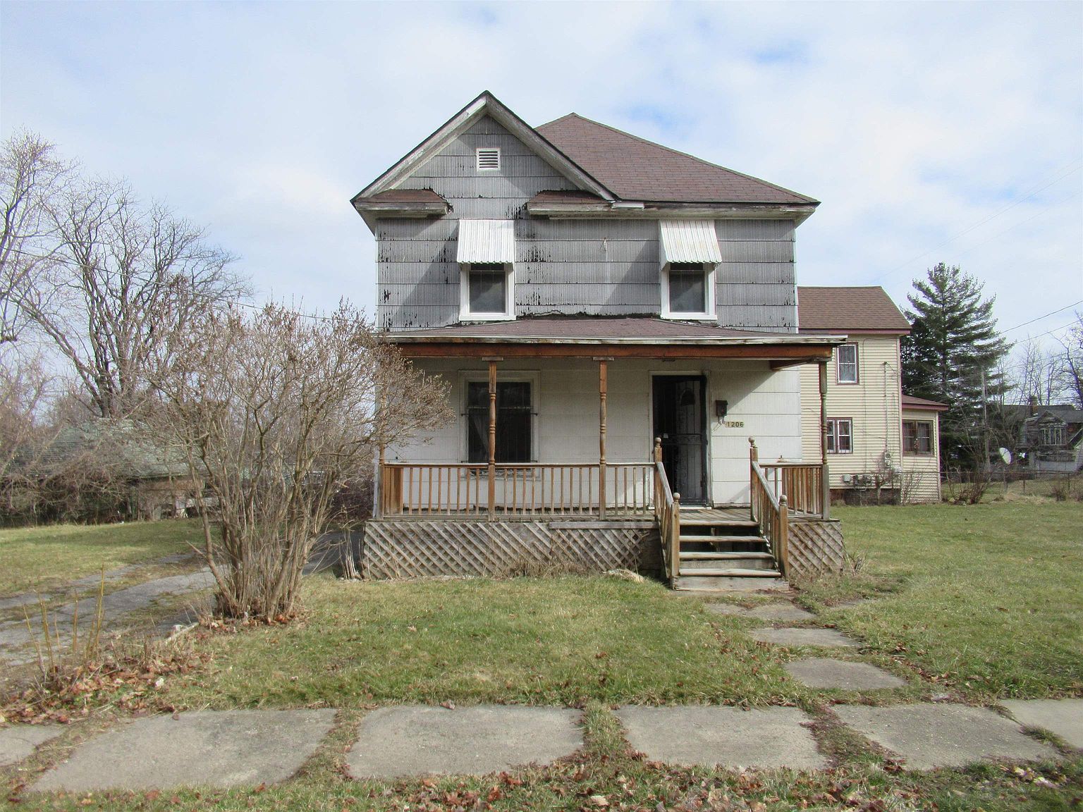 1206 Mason St, Flint, MI 48503 | Zillow