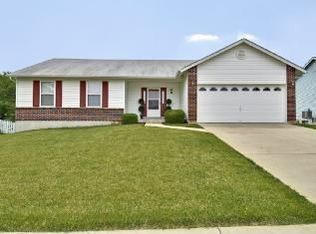 1187 Bellow Falls Dr, O'Fallon, MO 63368