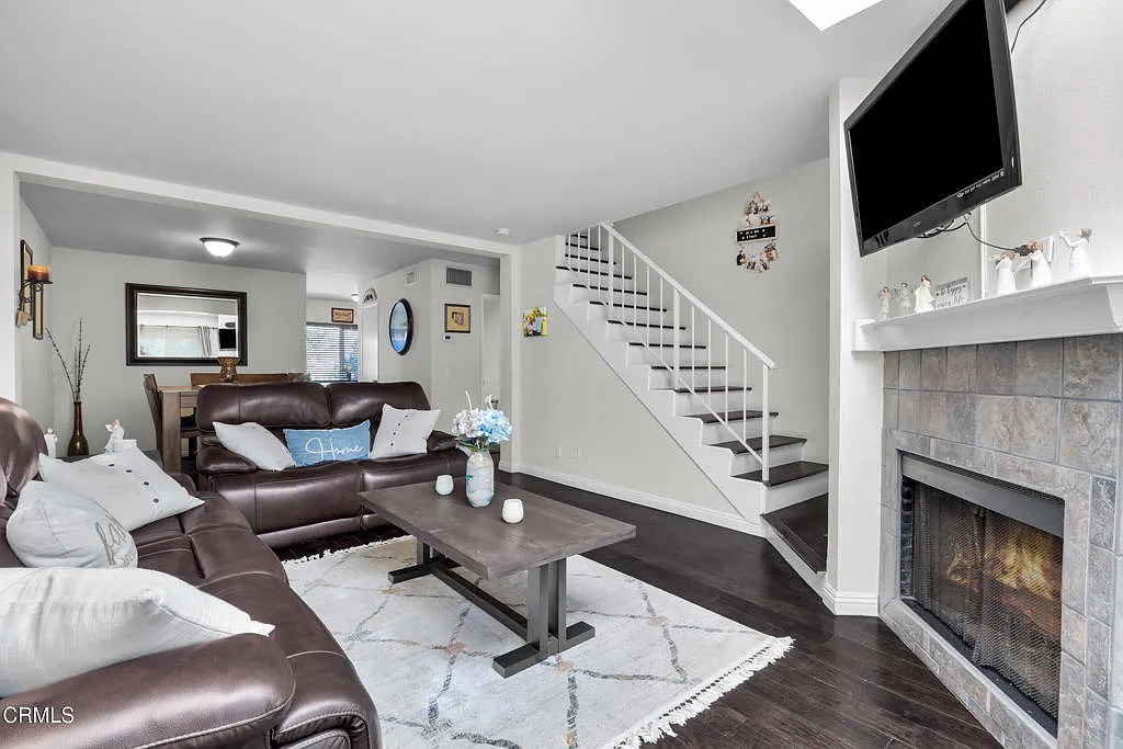 2 bed, 1.5 bath, 1058 sqft, $2,650 — Photo 1