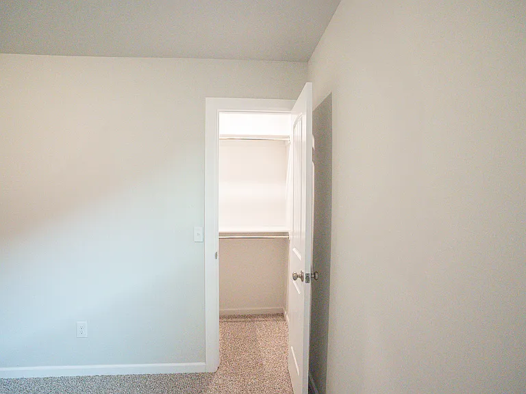 2645 NW 199th St — Photo 21
