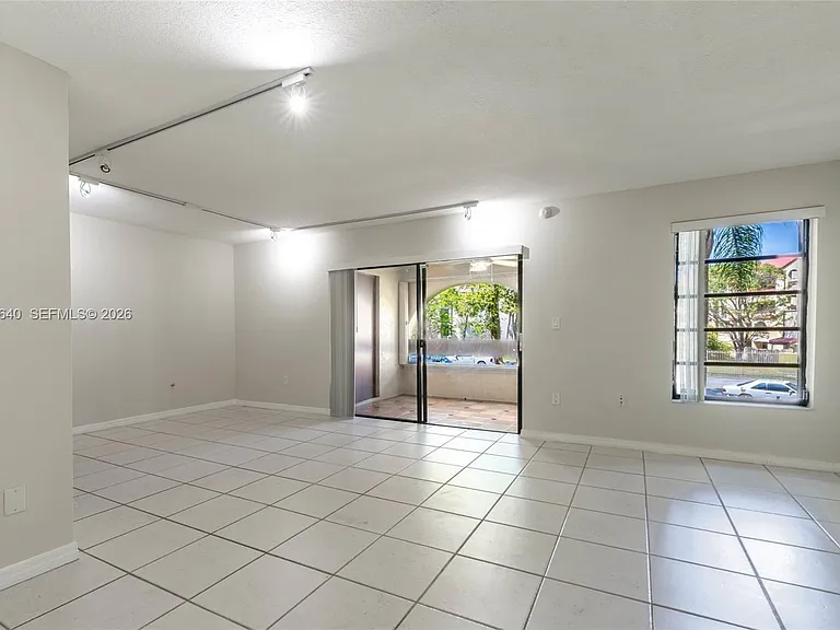 9015 SW 125th Ave #N207 — Photo 6