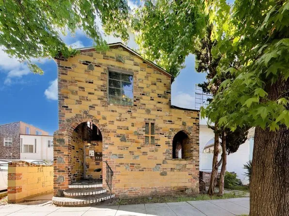 2336 Channing Way #A, Berkeley, CA 94704