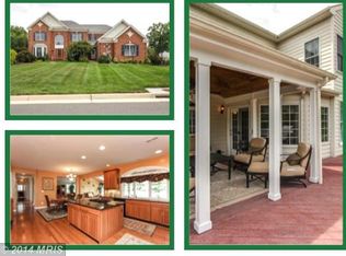 25554 Mimosa Tree Ct, Chantilly, VA 20152