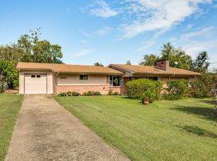 2507 Crow Creek Dr, Dallas, TX 75233