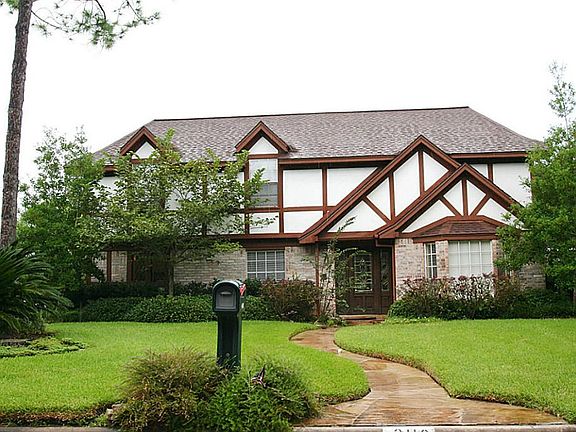 2nd image of 2110 Winged Foot Dr