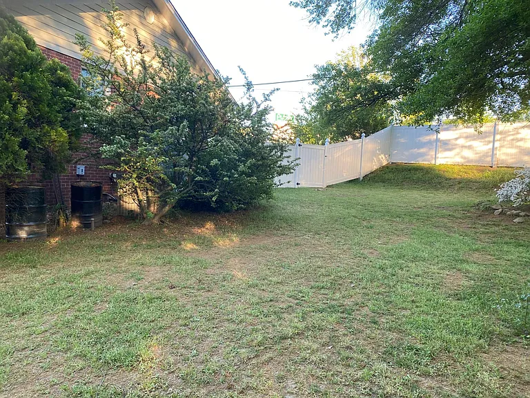 1 Timberlake Dr — Photo 30