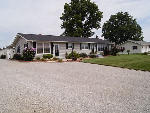 4th image of 1403 Lake Park Dr