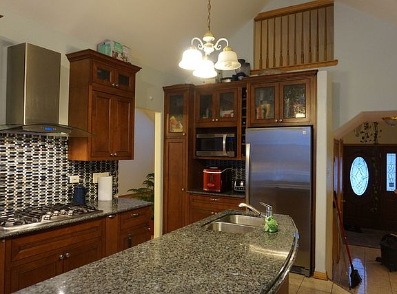 3rd image of 22821 Southbrook Dr