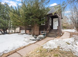 226 W College St, Duluth, MN 55812