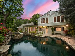 2576 Benedict Canyon Dr, Beverly Hills, CA 90210