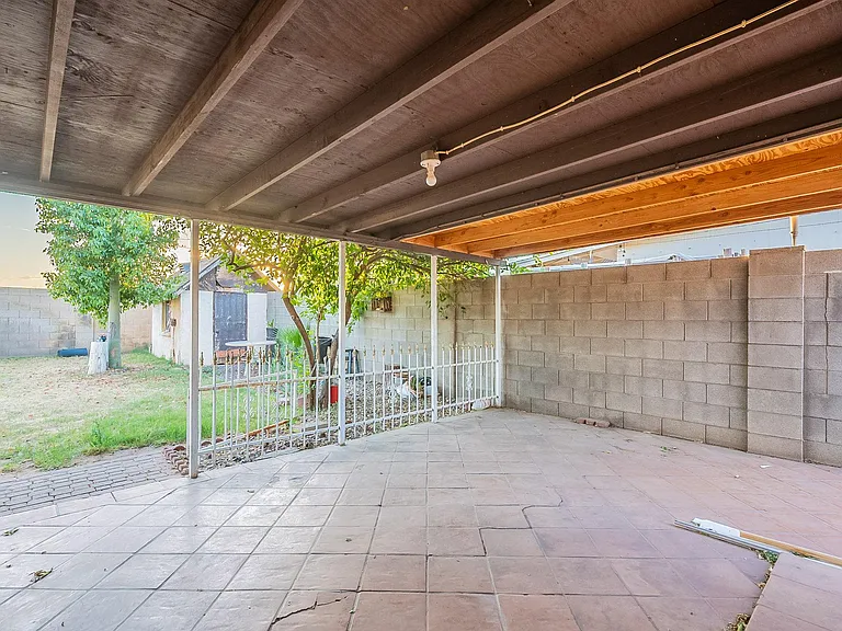 17410 N 16th Ave — Photo 27