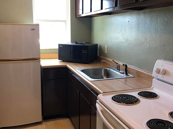 3rd image of 390 W Cocoa Beach Cswy #345