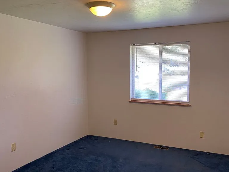 4800 Airway Dr NE — Photo 14