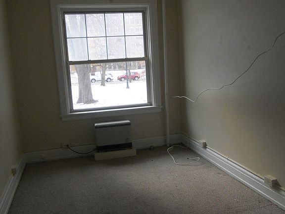 5th image of 49 Johnson Park APT 2