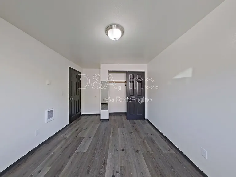 1961 NW Grant Ave #1 — Photo 10