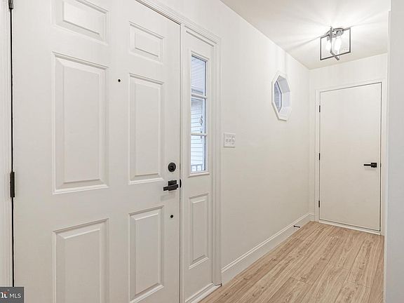 2nd image of 53 Knollwood Dr