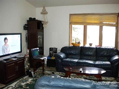 4th image of 183 N Kobuk St