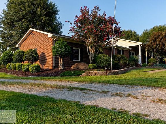 2nd image of 1221 Dodson Rd